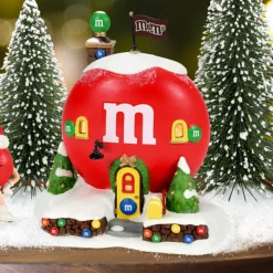 Department 56 North Pole Village Red's M&M Cottage 6013435 Outlet