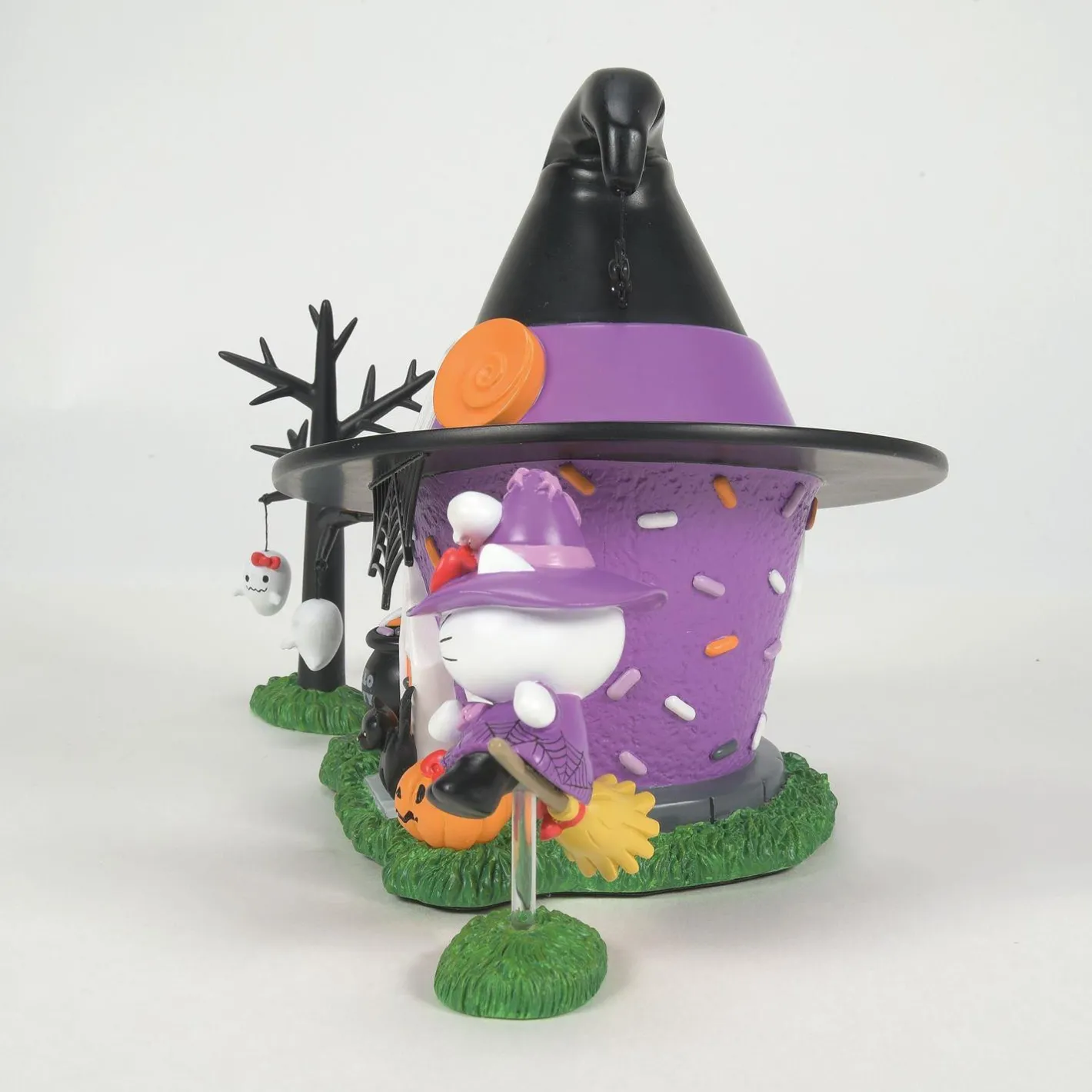 Department 56 Sanrio Hello Kitty Village Hello Kitty's Witch Tower Halloween Building 6014744