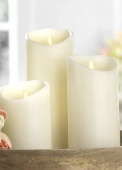 Liown 3.5" x 5", 7", or 9" Moving Flame Ivory-Vanilla Scented Pillar Battery Candle Hot