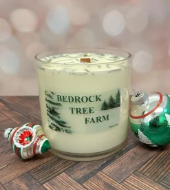 Bedrock Tree Farm 32 oz Fir Needle Scented Christmas Candle V32NAT